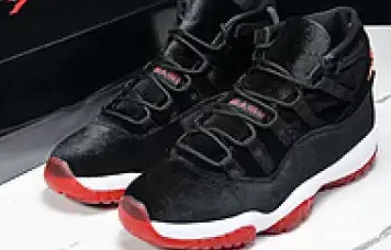 11 Velvet” Jordan Air “Bred 0506